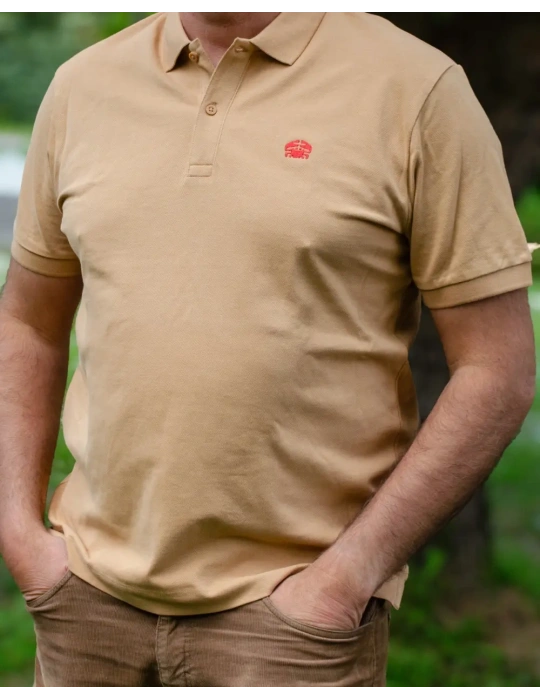 Polo brodé en coton biologique – DARÜ Local Clothing | Mode éthique vendéenne