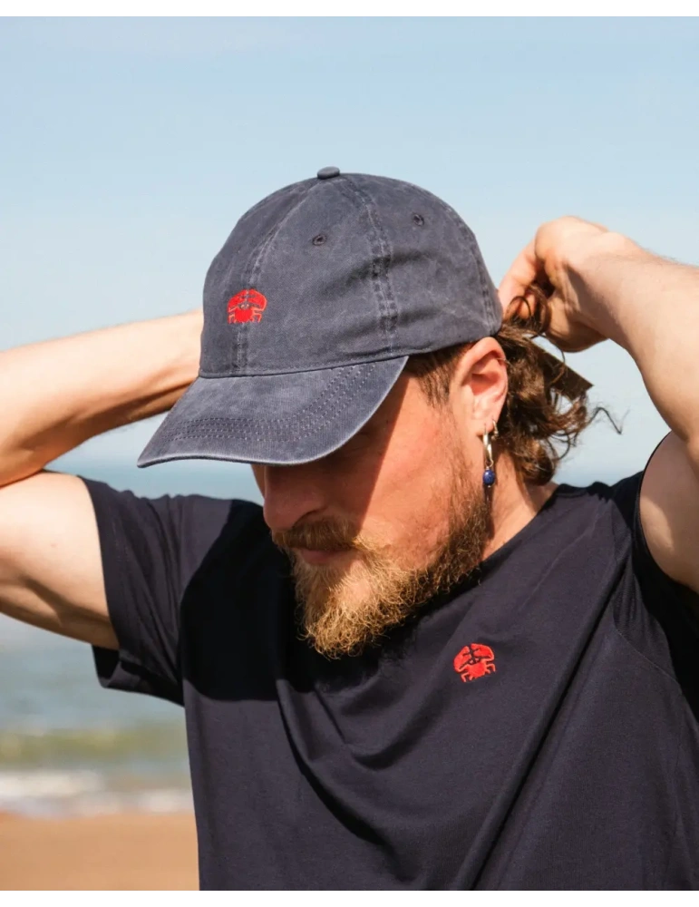 Casquette délavée unisexe – Broderie crabe DARÜ en Vendée