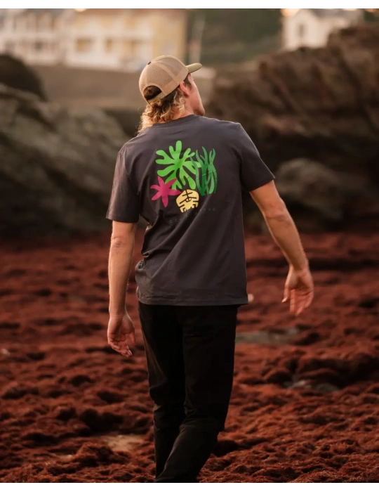 Tee-shirt “Algues & Crabe” en coton bio – DARÜ Local Clothing | Mode vendéenne éthique