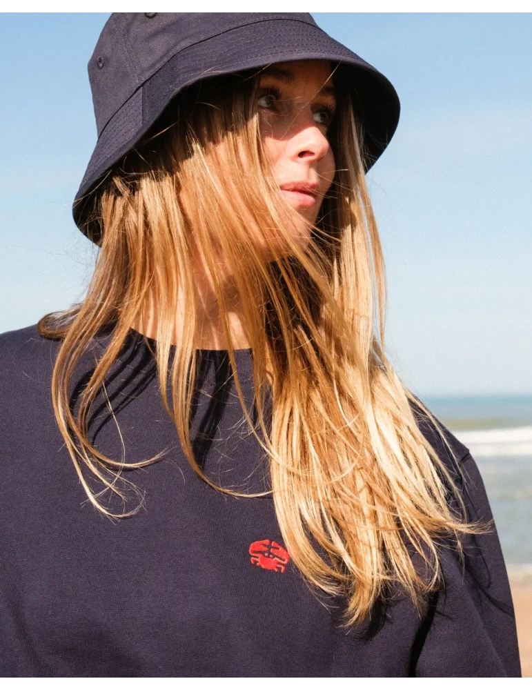 Sweat col rond brodé en coton bio – DARÜ Local Clothing | Mode éthique vendéenne