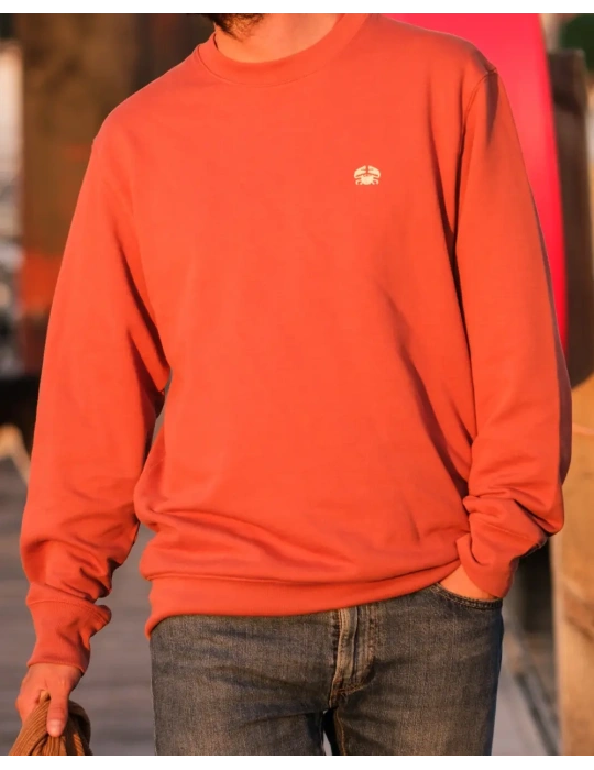 Sweat col rond brodé en coton bio – DARÜ Local Clothing | Mode éthique vendéenne