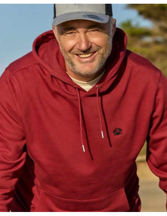 Sweat à capuche brodé en coton bio – DARÜ Local Clothing | Mode éthique vendéenne