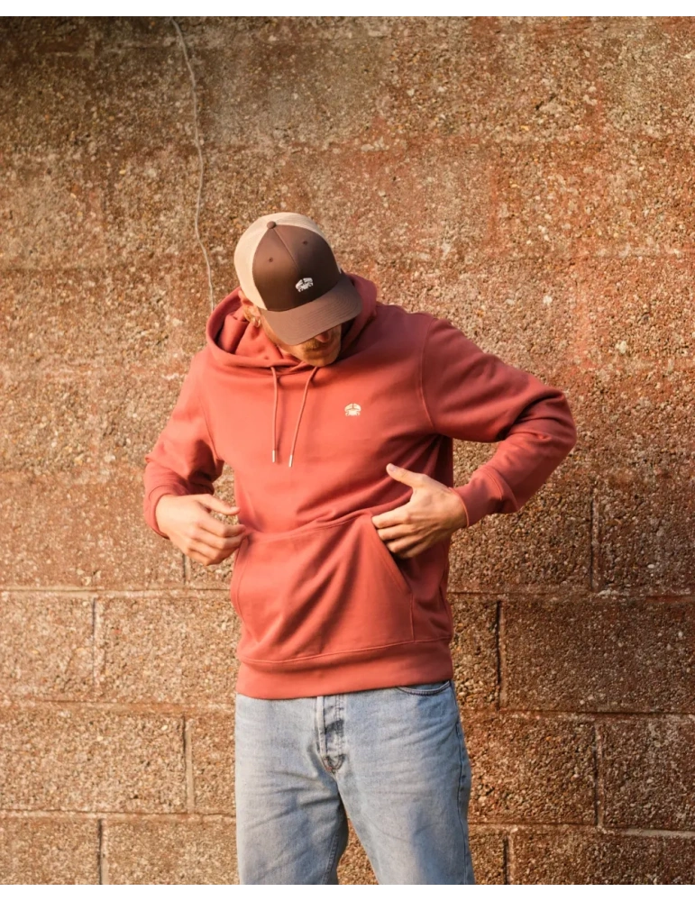 Sweat à capuche brodé en coton bio – DARÜ Local Clothing | Mode éthique vendéenne