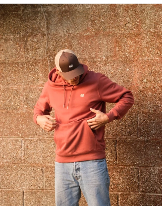 Sweat à capuche brodé en coton bio – DARÜ Local Clothing | Mode éthique vendéenne