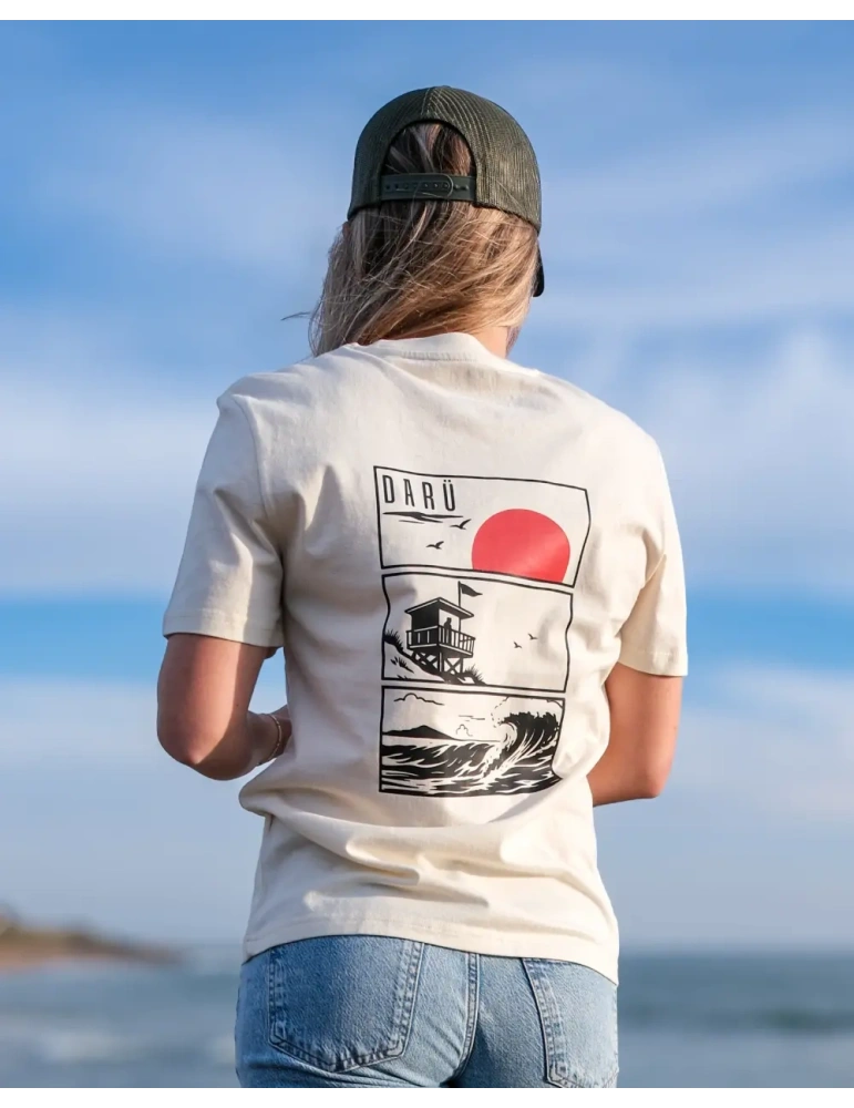 face a l'ocean avec le tee trio du littoral daru