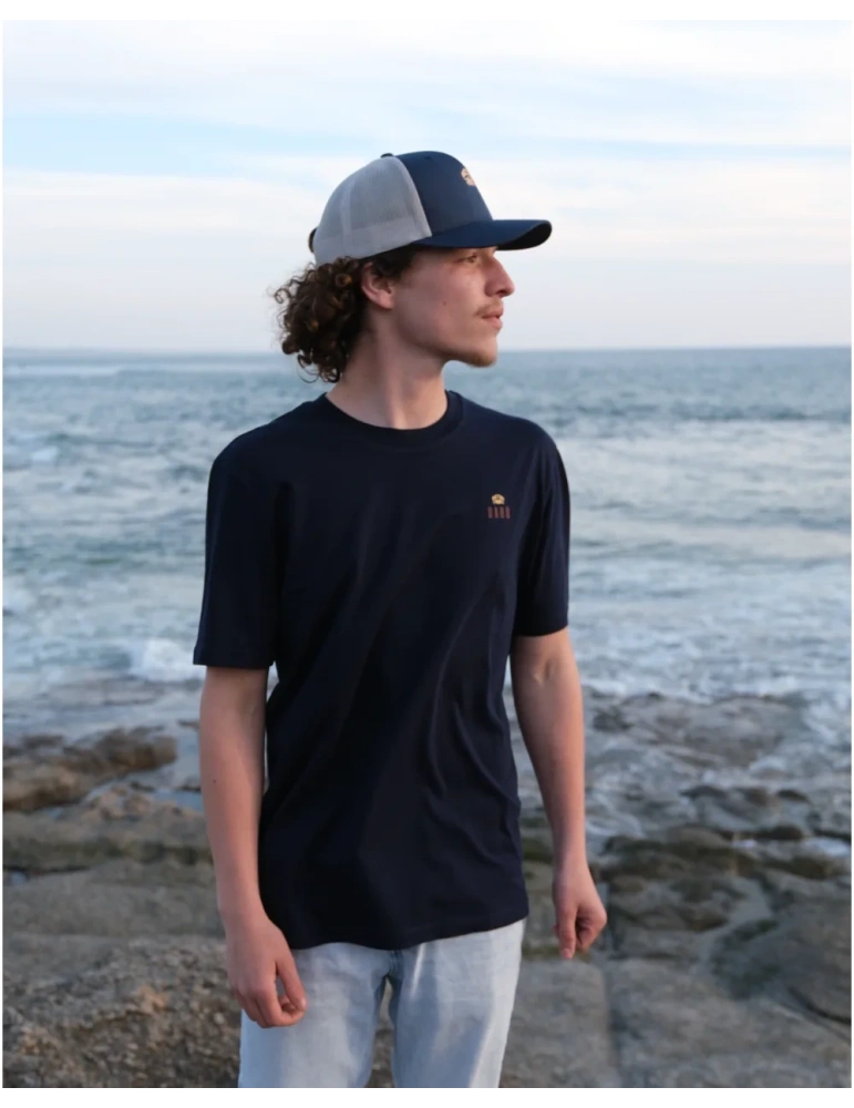 Tee shirt mouette à roulette devant avec le crabe et daru emplacement coeur