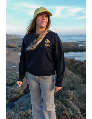 Photo posé sweat col rond la sirene bleu marine