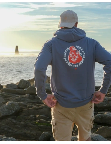 Photo du Sweat Priez pour nous pauvres pêcheurs prises faces aux pèlerins à l'ile d'yeu 2