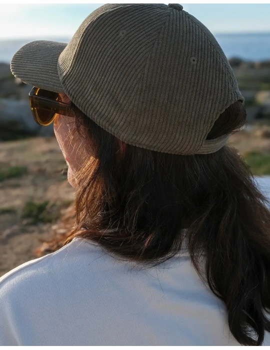 Casquette velours crabe brodé en Vendée | DARÜ