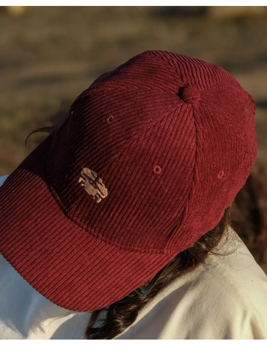 Casquette velours crabe brodé en Vendée | DARÜ