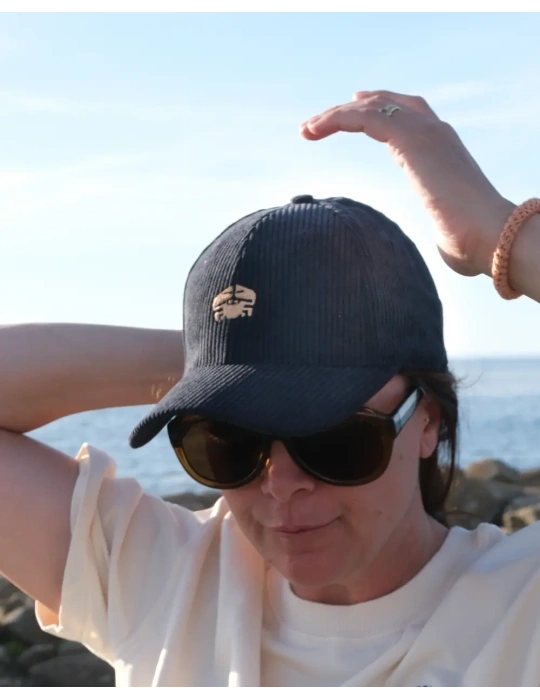 Casquette velours crabe brodé en Vendée | DARÜ