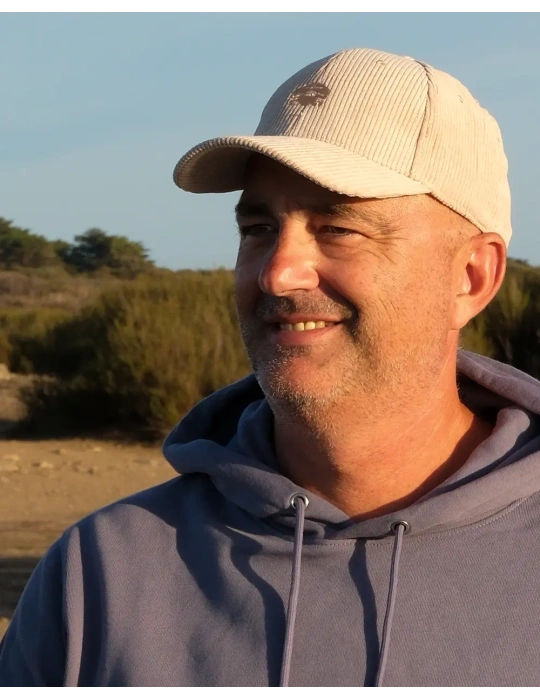 Casquette velours crabe brodé en Vendée | DARÜ