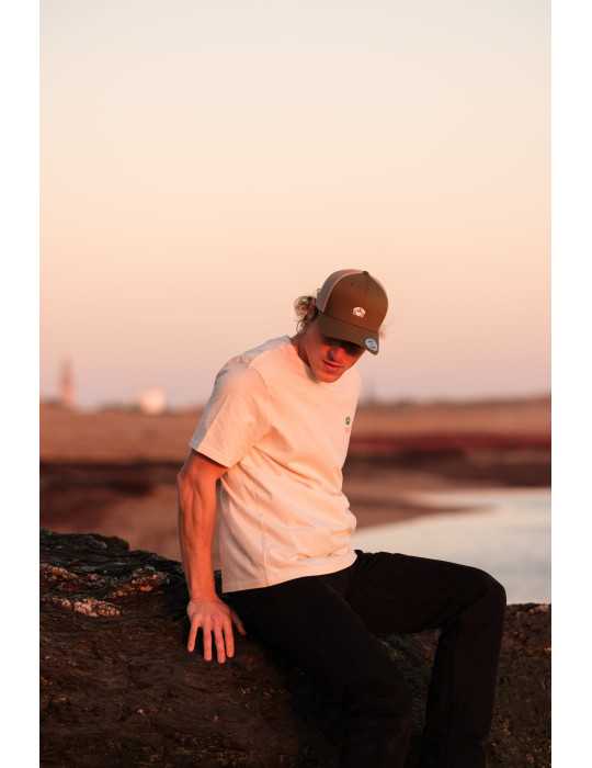 pose sur le port de saint gilles croix de vie