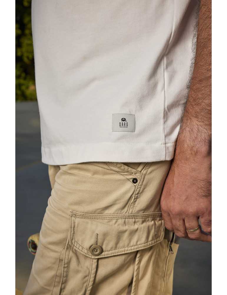 Détail étiquette DARÜ Tee shirt 100 % coton portugal