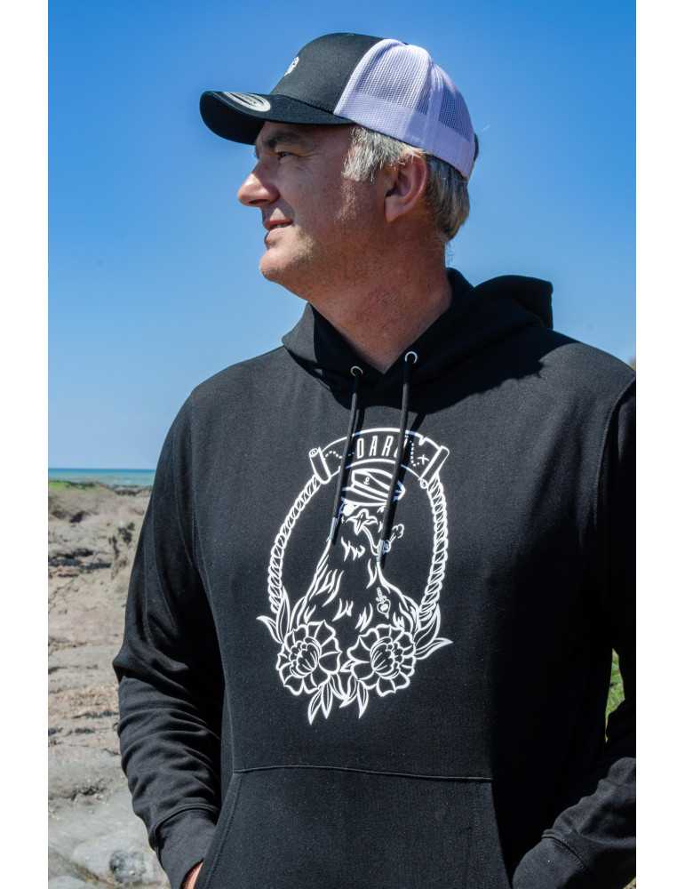 sweat noir mouette gros plan