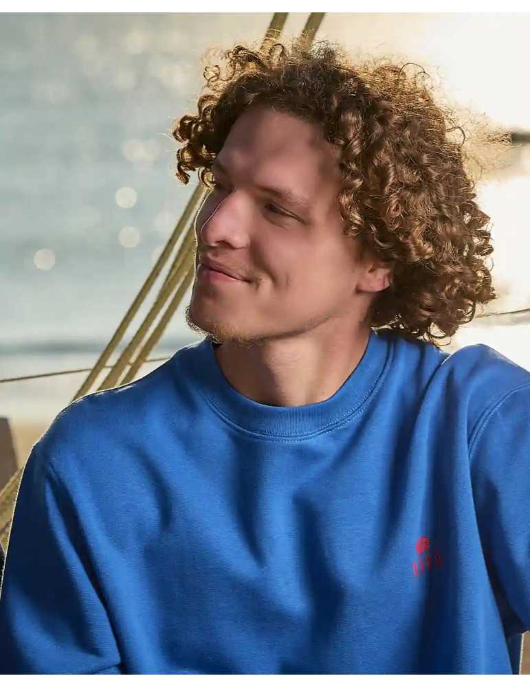 Détail logo crabe DARÜ brodé – sweat coton bio