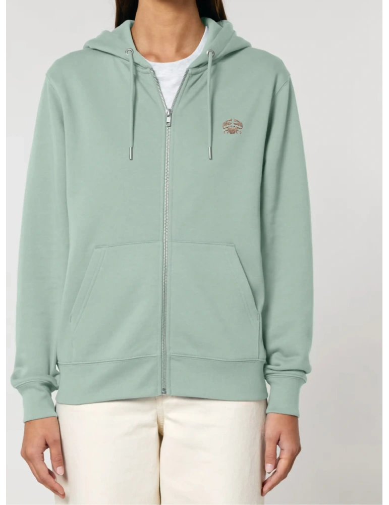Sweat zippé brodé en coton bio – DARÜ Local Clothing | Mode éthique vendéenne