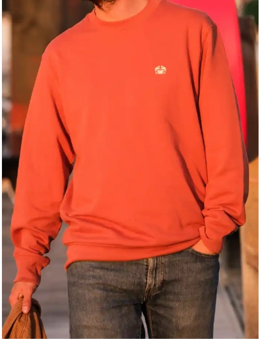 Sweat col rond brodé en coton bio – DARÜ Local Clothing | Mode éthique vendéenne