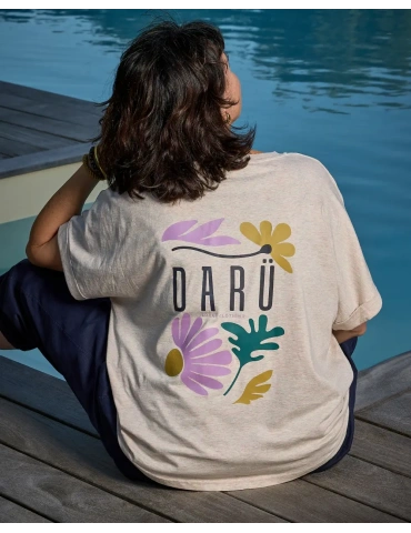 Tee-shirt femme oversize “Floral Spirit” en coton bio – DARÜ Local Clothing | Mode vendéenne éthique